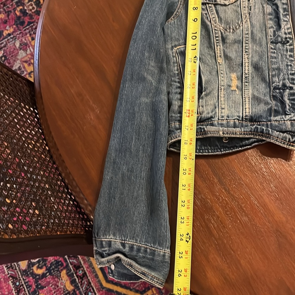 American Eagle Blue Jean Jacket - Picture 6 of 7
